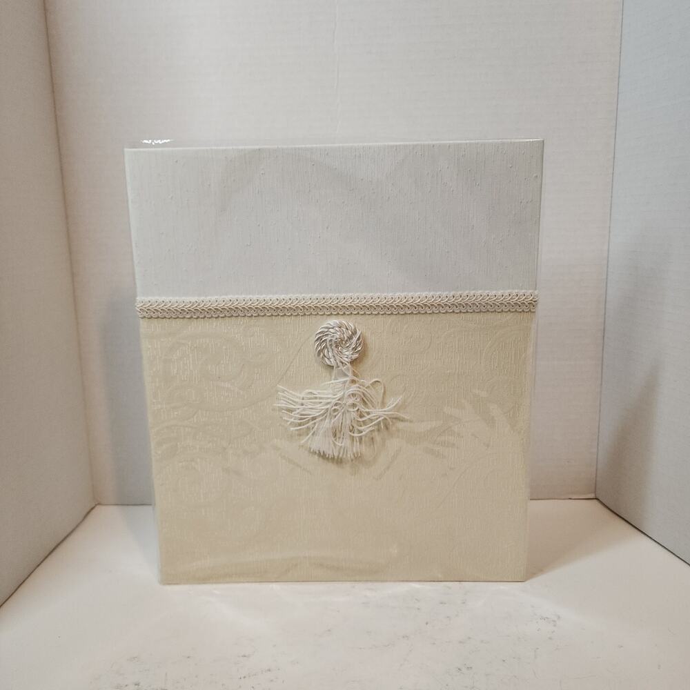 Hallmark Expandable Scrapbook Photo Album w/ 8 Pages Ivory Scroll 12.5" x 11"
